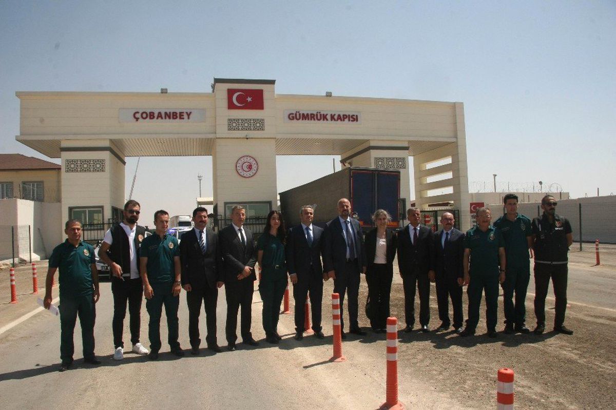 Ticaret Başkan Yardımcısı Turagay sınır kapılarında incelemelerde bulundu