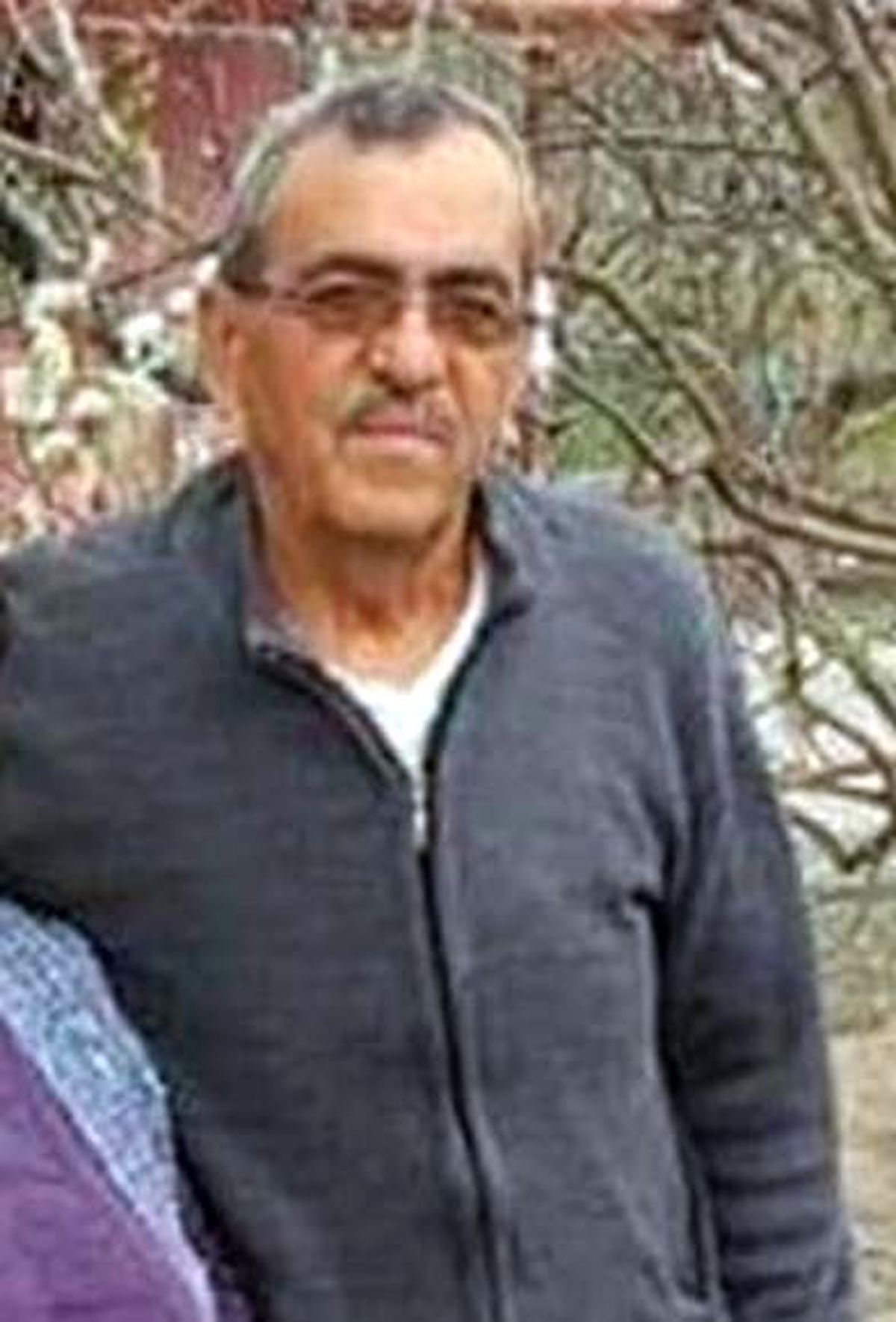 Vişne ağacından düşen yaşlı adam hayatını kaybetti