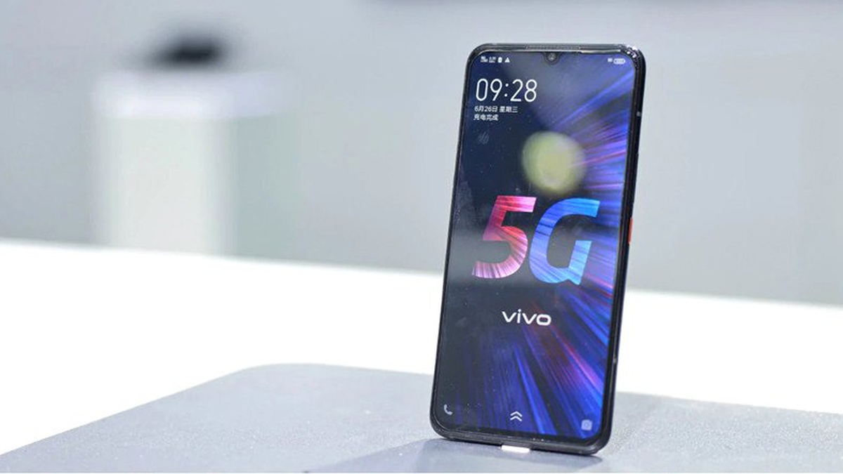 Vivo, İlk 5G Akıllı Telefonu iQOO\'yu Duyurdu: İşte Özellikleri