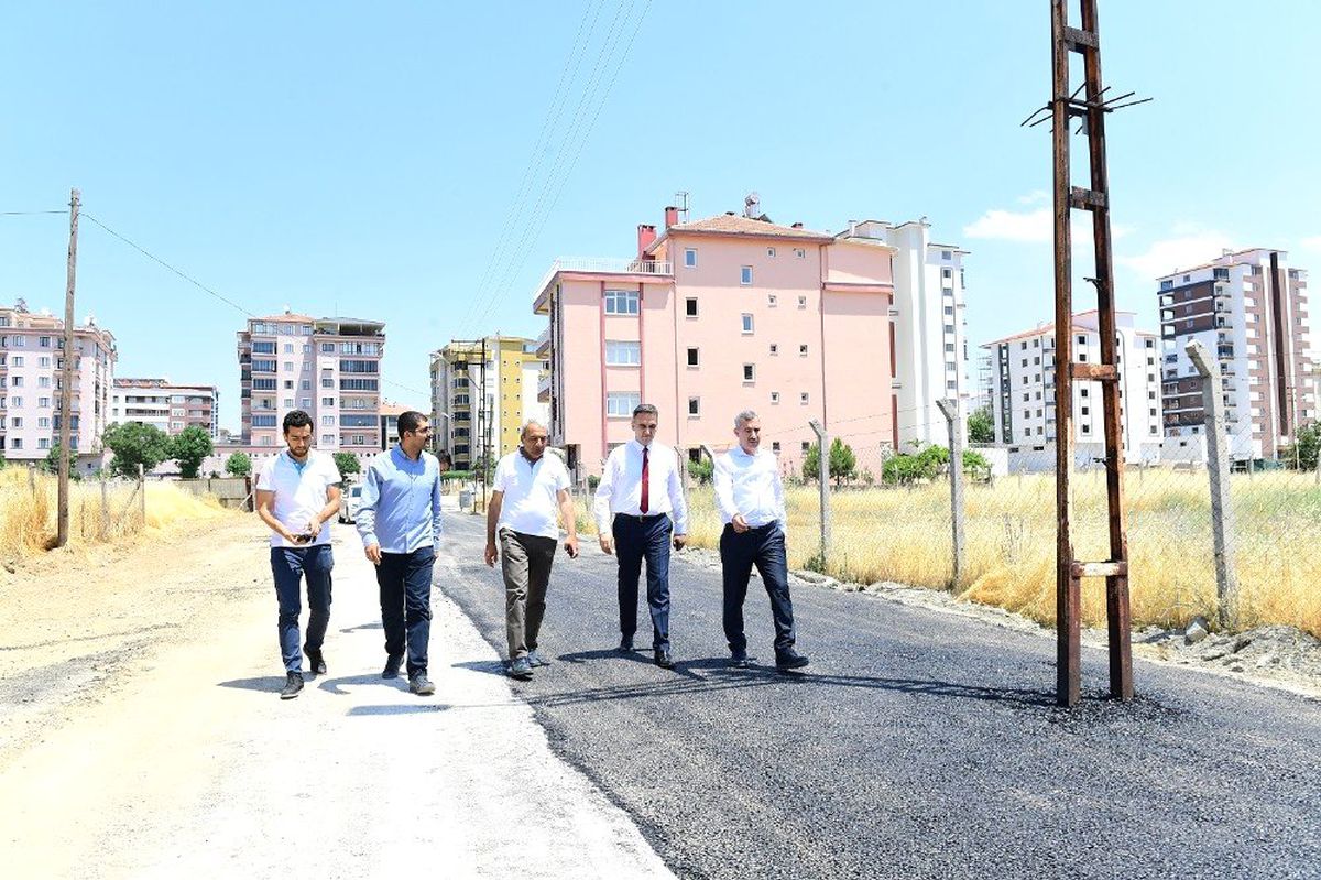 Yeşilyurt\'ta 5 yılda 740 bin 943 ton sıcak asfalt serimi yapıldı