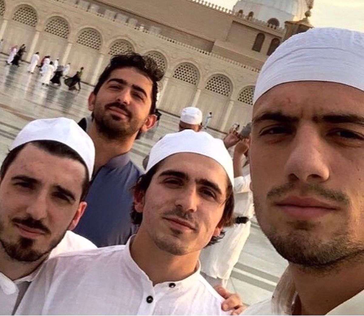Abdulkadir Ömür ve Melih Demiral Medine\'de