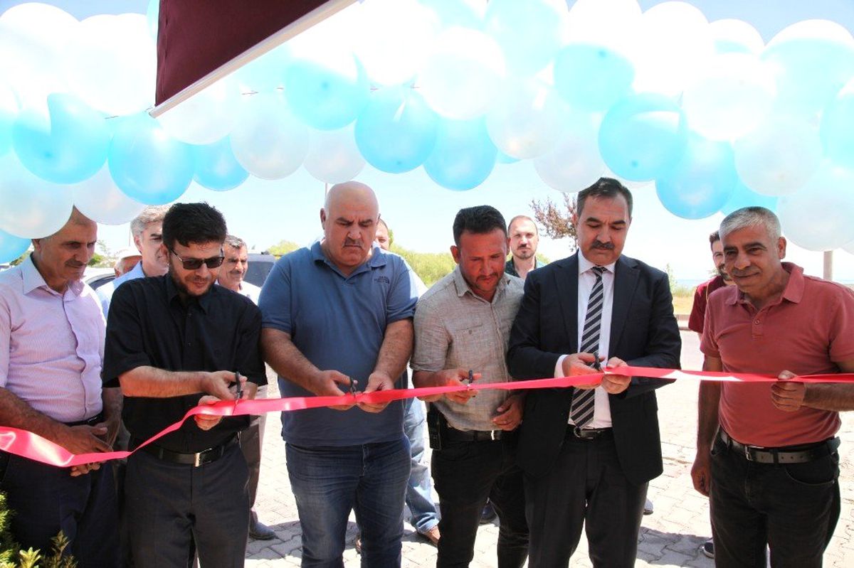 Ahlat\'ta iş yeri açılışı