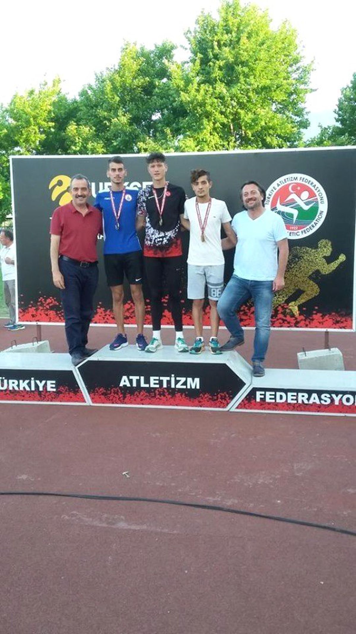 Atletler Bursa\'dan 6 madalya ile döndü