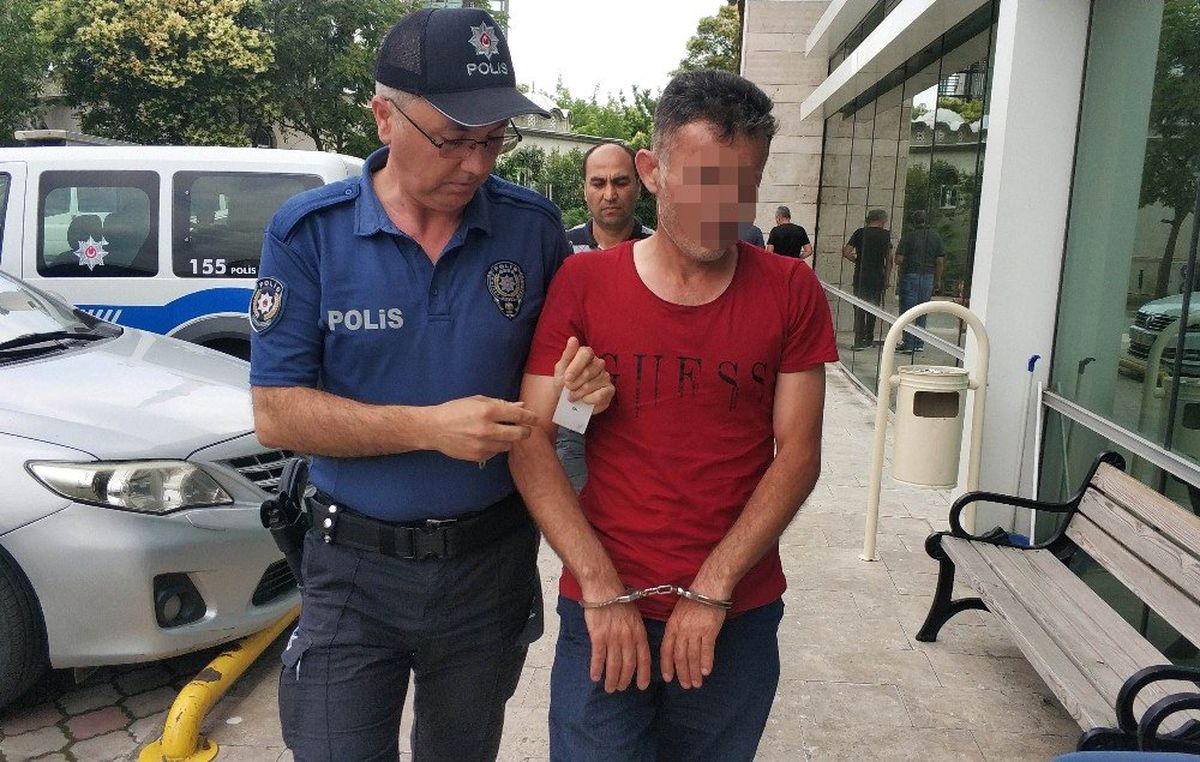 Bacanağının aracına benzin dökerek ateşe verdi