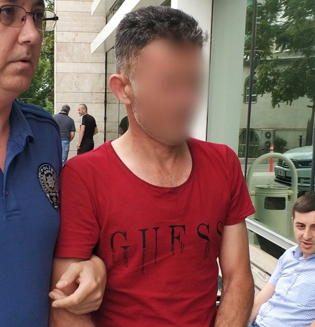 Bacanağının aracını kundaklayan şahsa adli kontrol