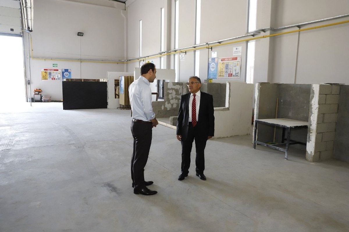 Başkan Büyükkılıç KAYMEK Akademi\'de