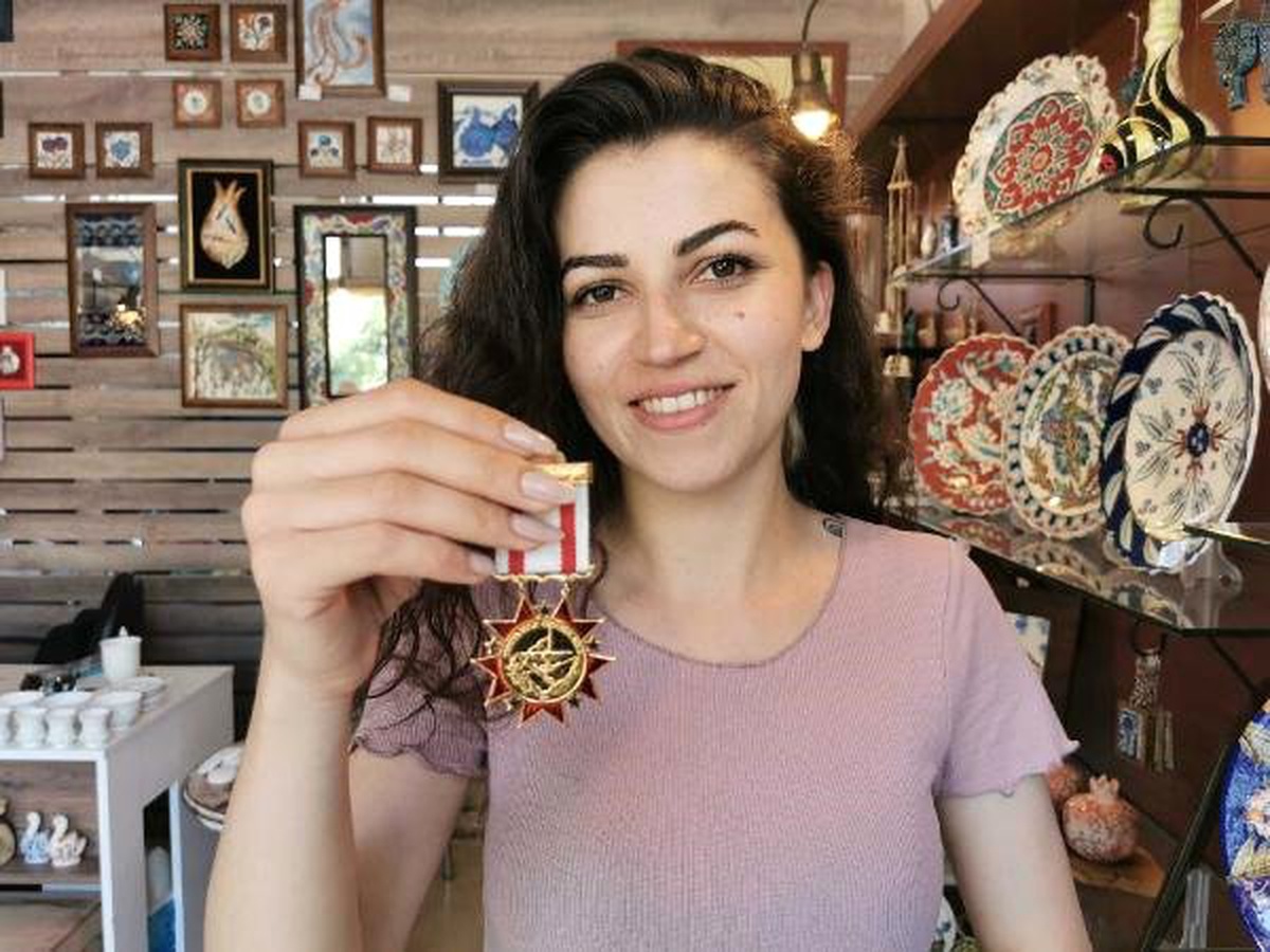 Bulduğu İstiklal Madalyası\'nın sahibini arıyor