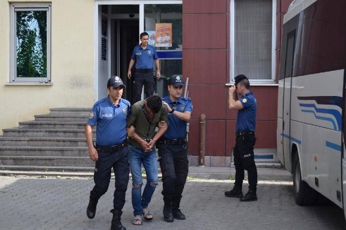Çanakkale\'de uyuşturucu ticaretine 12 gözaltı