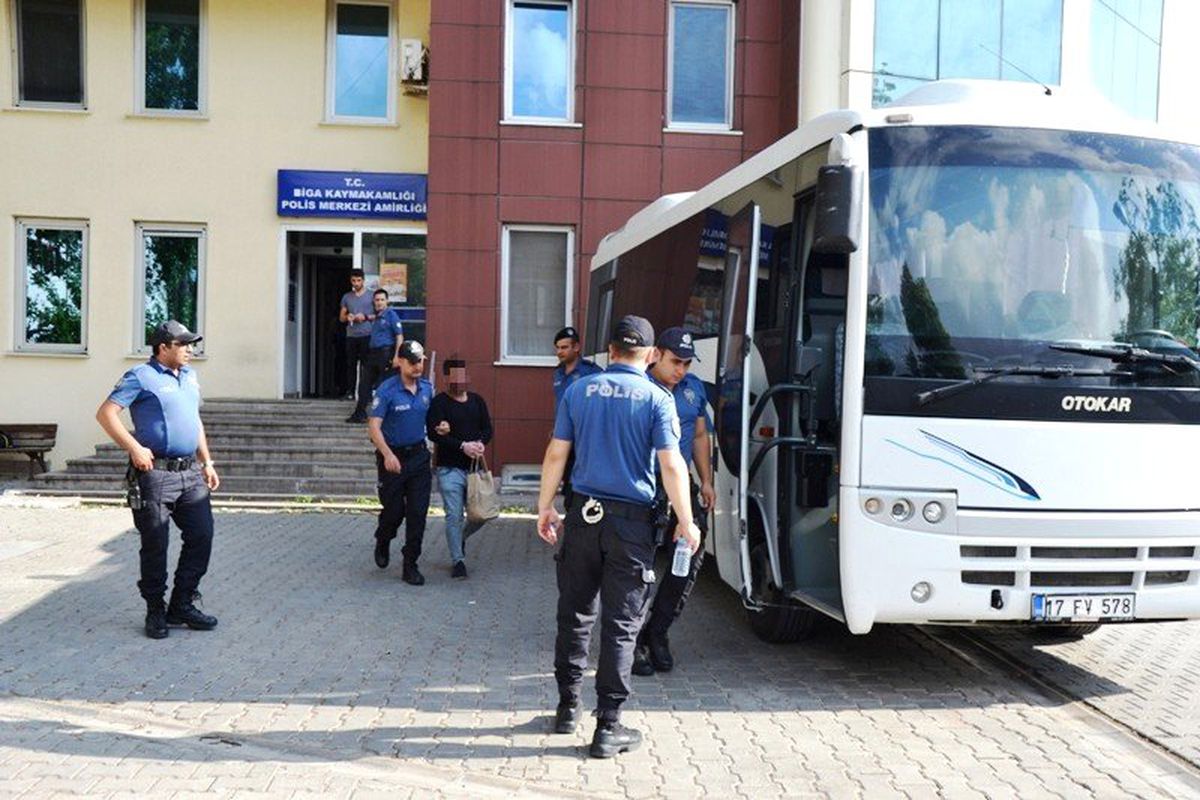 Çanakkale merkezli iki ilde uyuşturucu operasyonu: 12 gözaltı