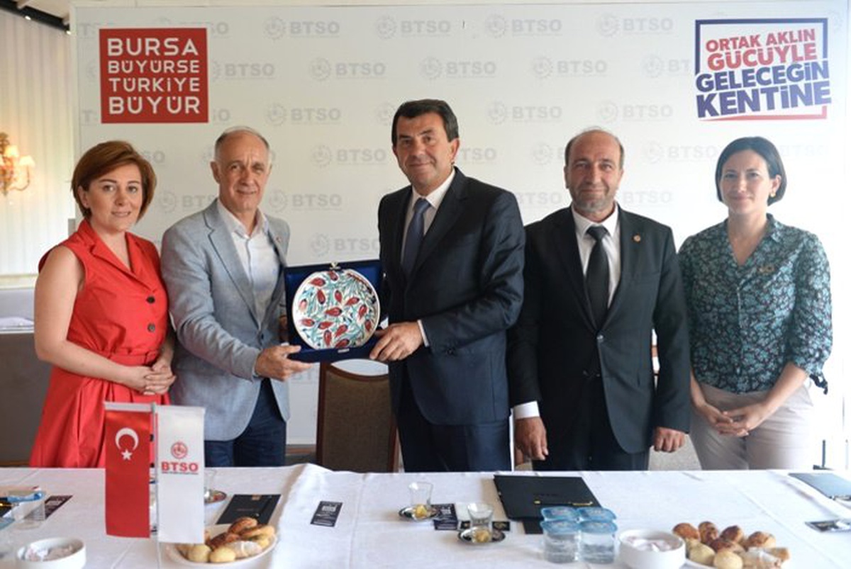 Esnafa 3 yılda 100 milyon liraya yakın iş hacmi