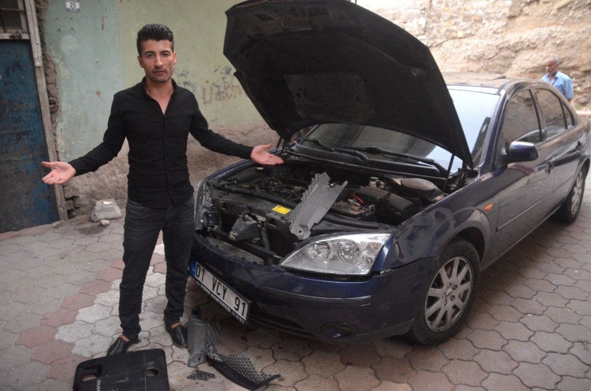 Hararet yapan otomobile müdahale eden itfaiyeye suç duyurusu