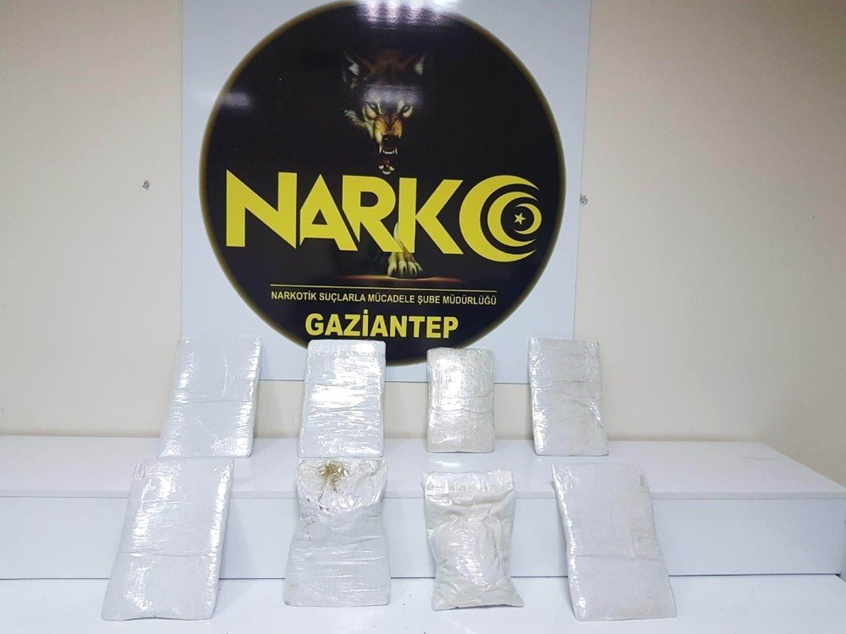İç yağı ile kamufle edilmek istenen 8 kilo esrar ele geçirildi