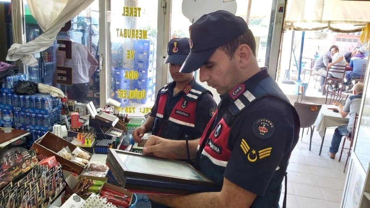 Jandarma 143 litre sahte alkol ele geçirdi
