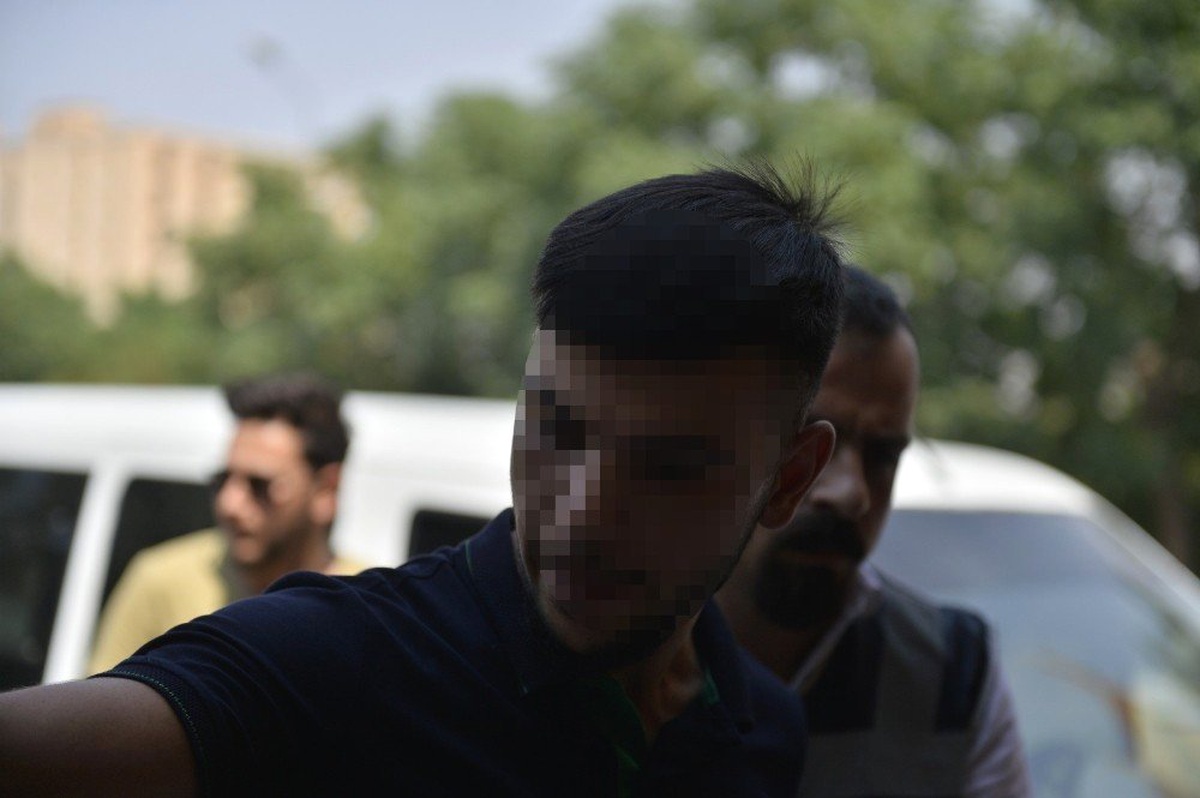 Kaldırımdaki ağacı kırmıştı, gözaltına alındı