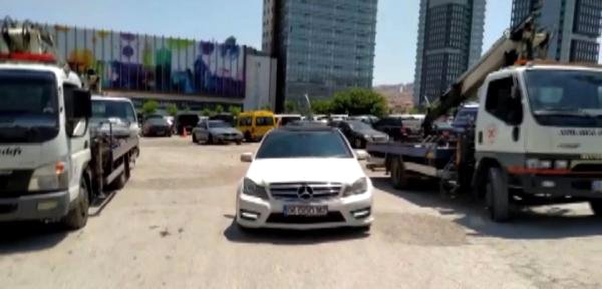 Sürekli ceza yiyen sürücünün otomobili, annesine teslim edildi