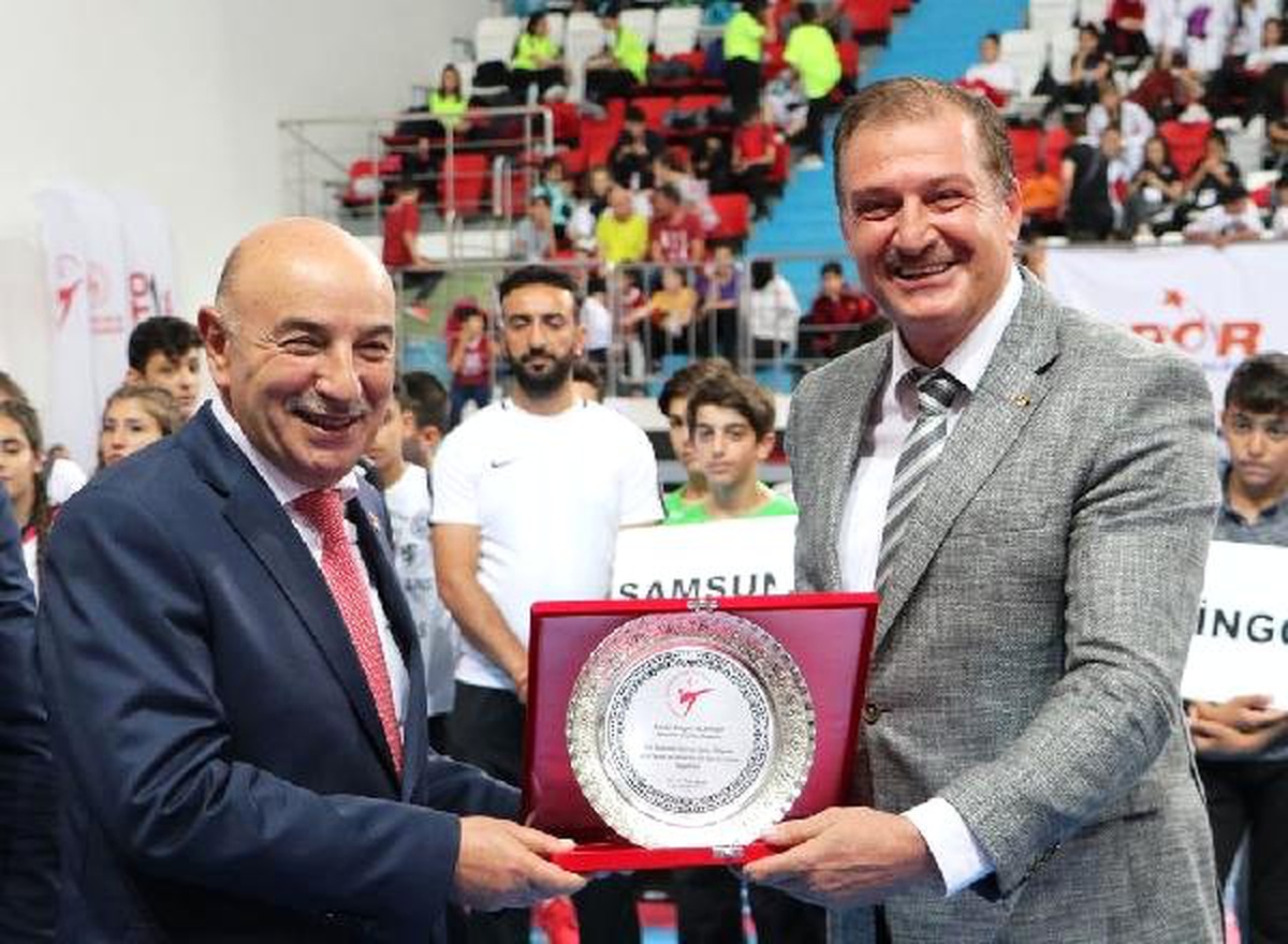 Yıldızlar Türkiye Taekwondo Şampiyonası rekor katılımla devam ediyor