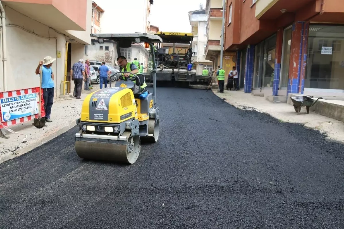 Altınordu Belediyesinden Şubaşı\'na sıcak asfalt