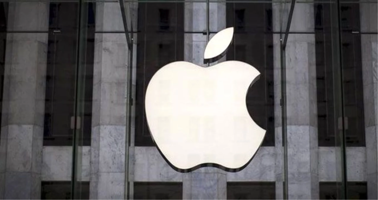Apple\'ın baş tasarımcısı Jony Ive ayrılacağını açıkladı, şirketin değeri 9 milyar dolar azaldı