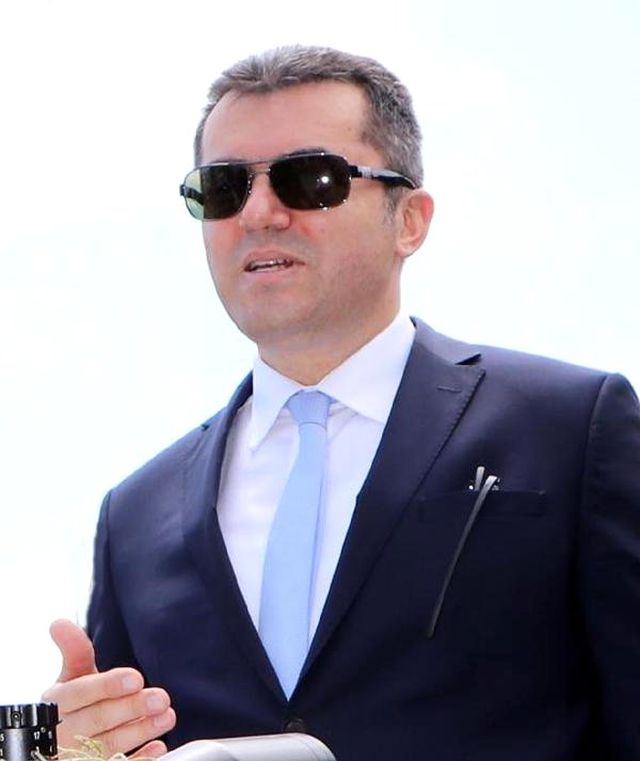 Evlenemedikleri için sürü transfer olan çobanlardan Vali