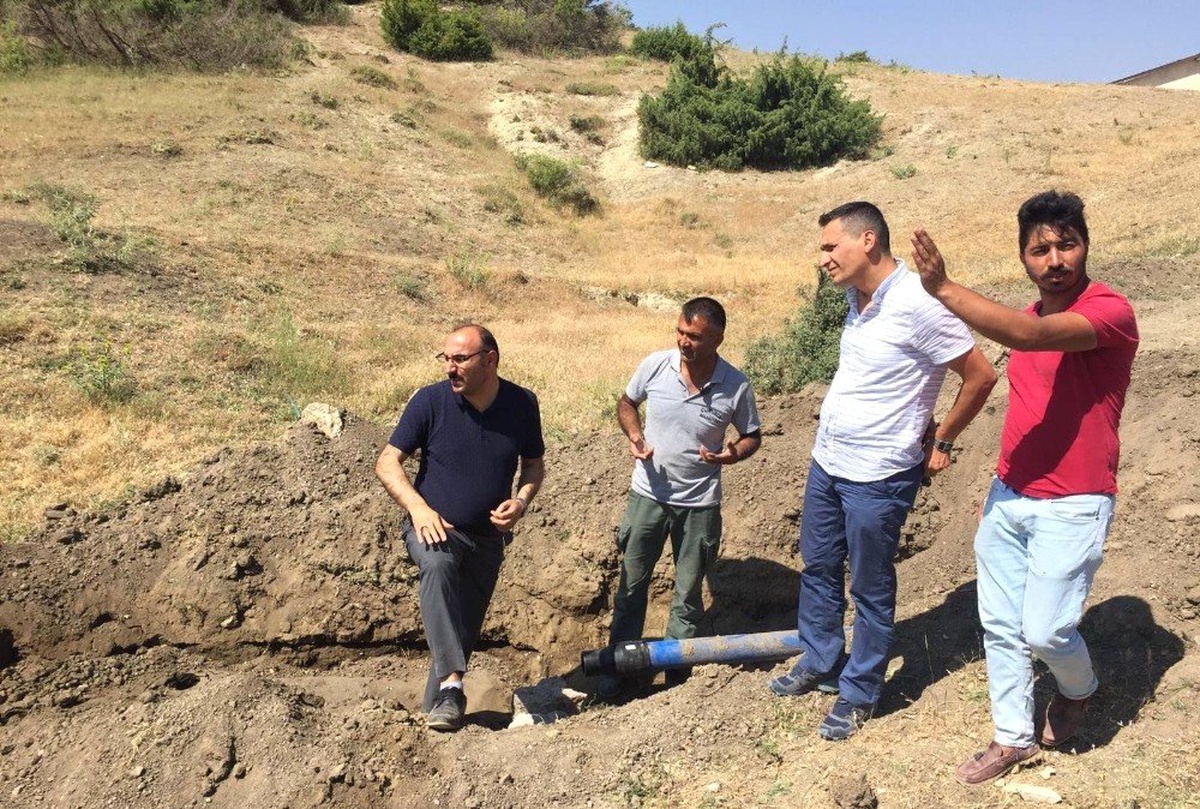 Çukurca Belediyesinden su şebekesi yenileme çalışması