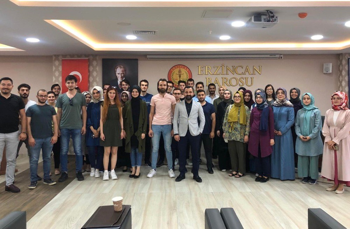 Erzincan Barosundan stajyer avukatlara staj eğitimi