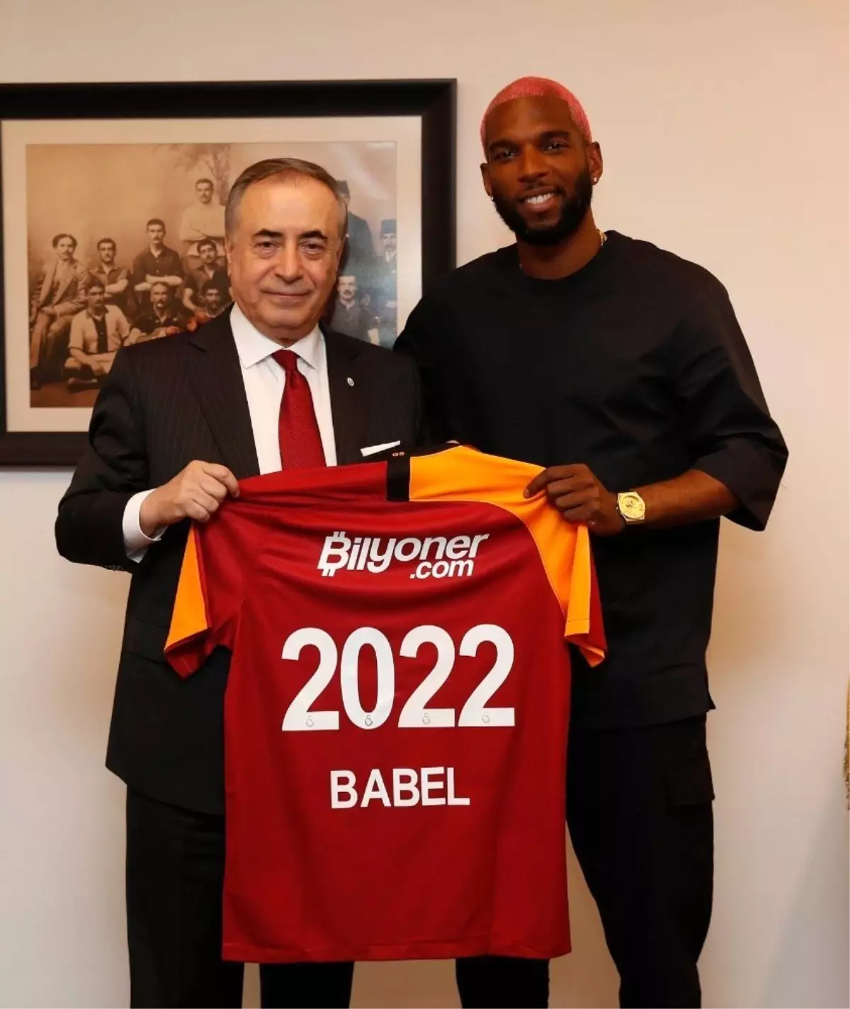 Galatasaray, Babel\'i 3 yıllığına kadrosuna kattı