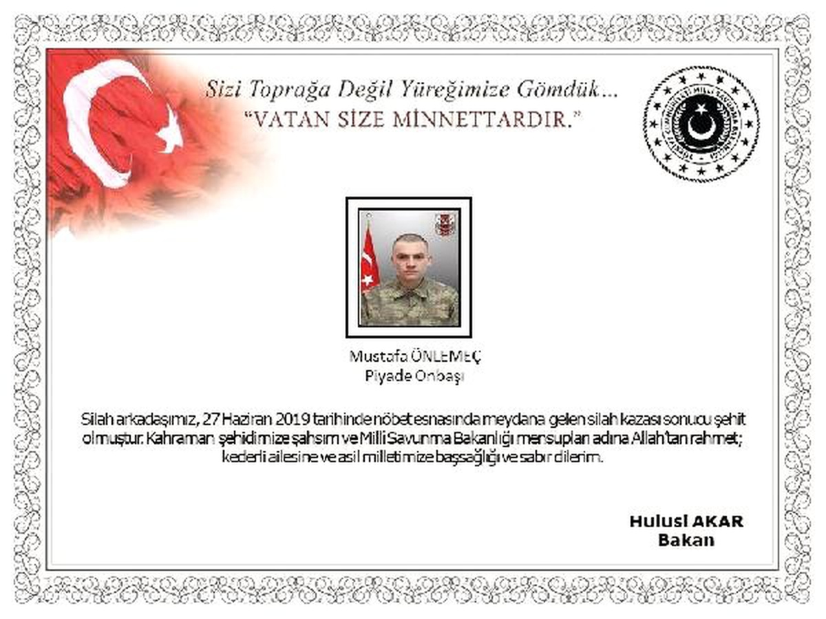 Hakkari\'de kaza kurşunuyla bir asker şehit oldu (2)