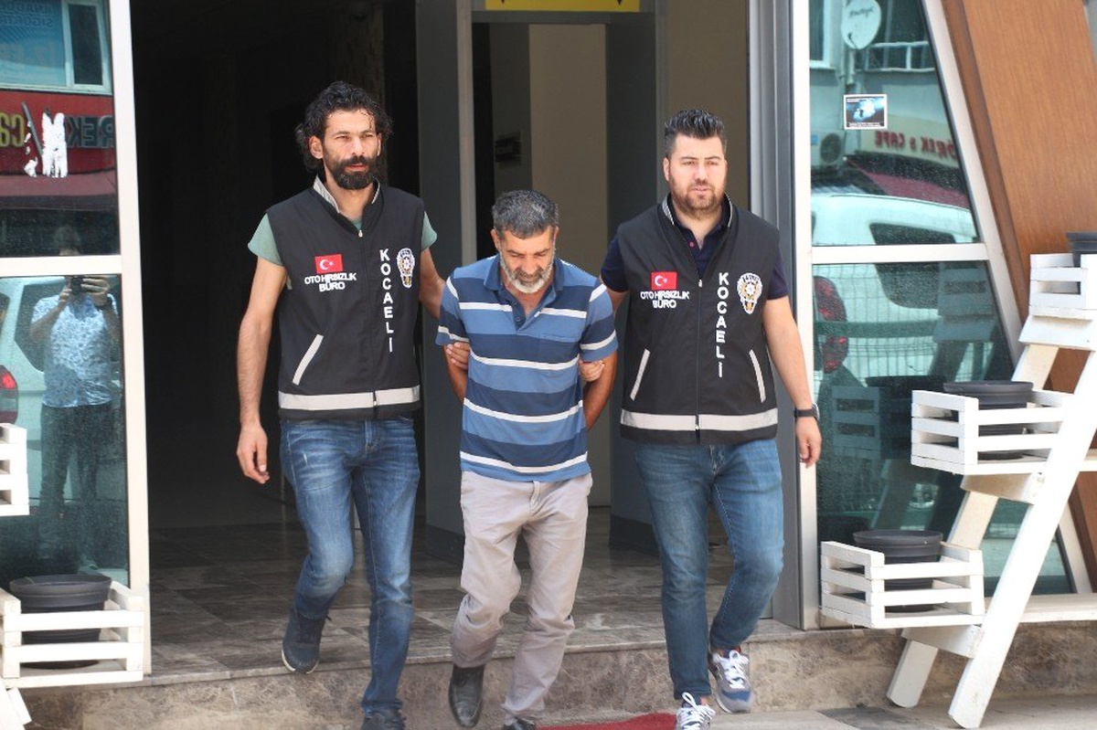 Süs tavuğu çalınca yakalanan azılı hırsız tutuklandı