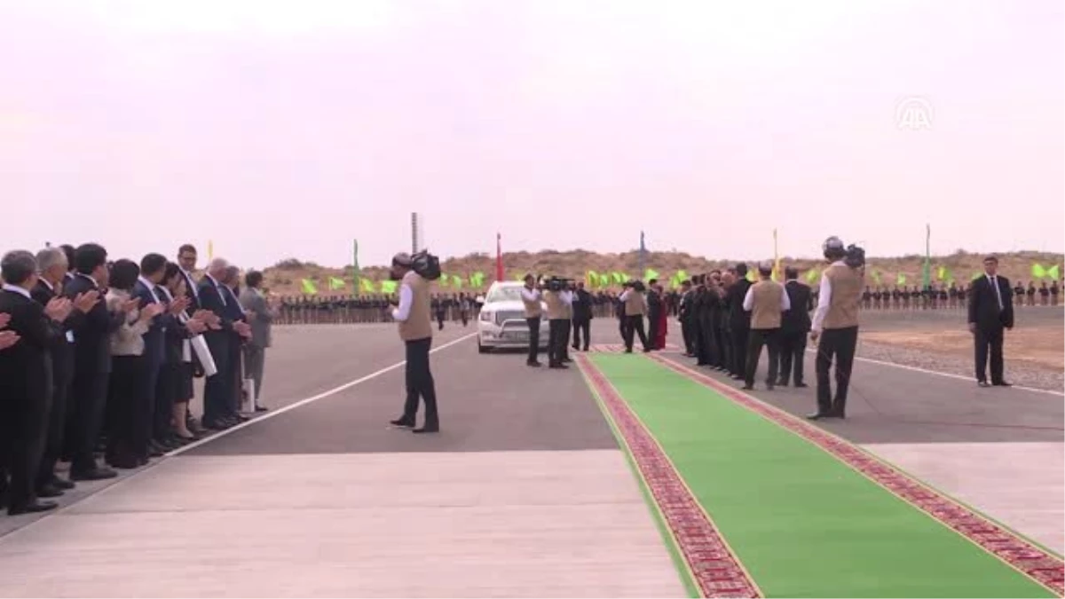 Türkmenistan\'da doğal gazdan benzin üretilen tesisin açılışı yapıldı - AŞKABAT