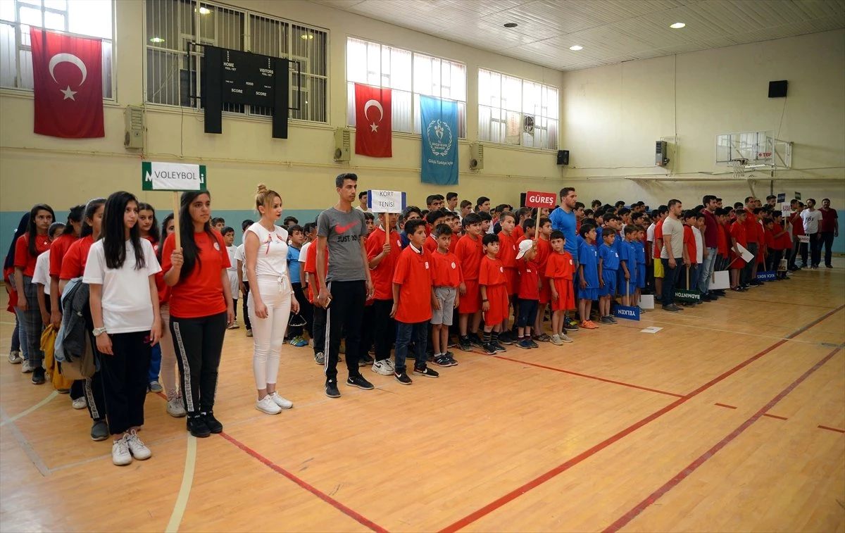 Bitlis\'te yaz spor okulu açıldı