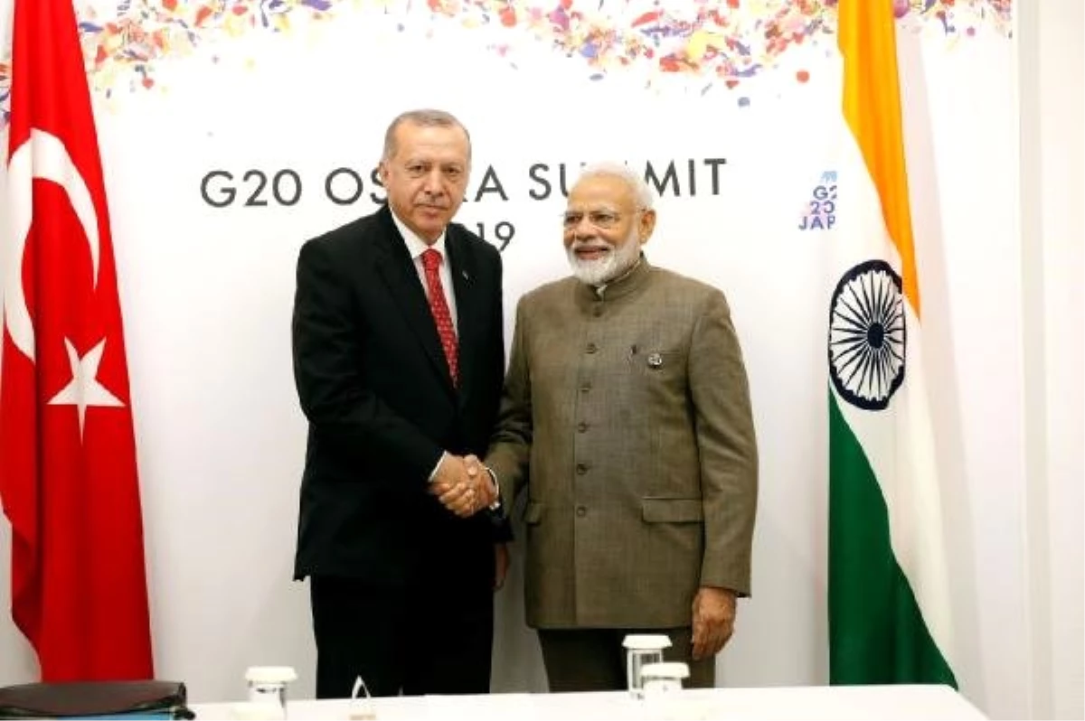 Cumhurbaşkanı Erdoğan, Hindistan Başbakanı Modi ile bir araya geldi