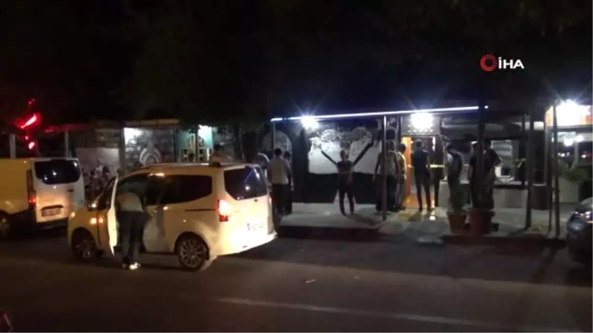 Diyarbakır\'da bir kafeye silahlı saldırı: 1 yaralı
