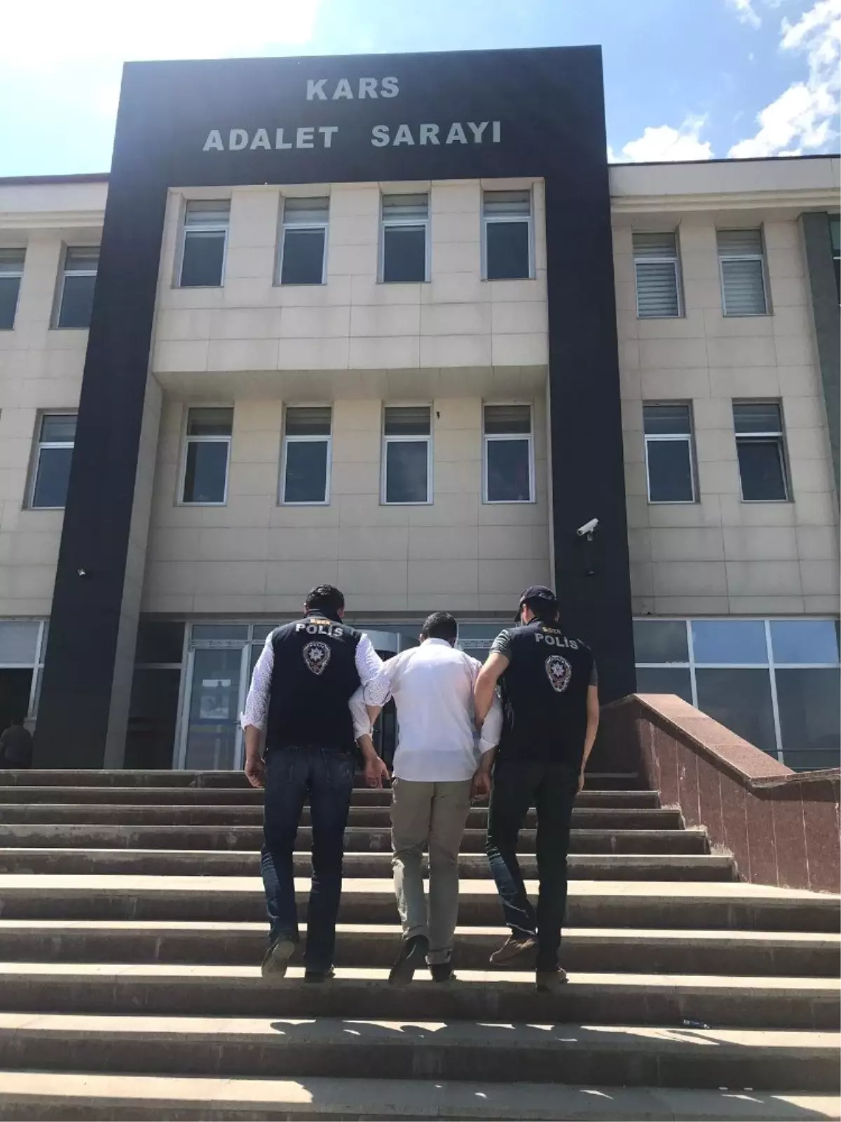 Kars Emniyeti\'nden \'bahis\' operasyonu