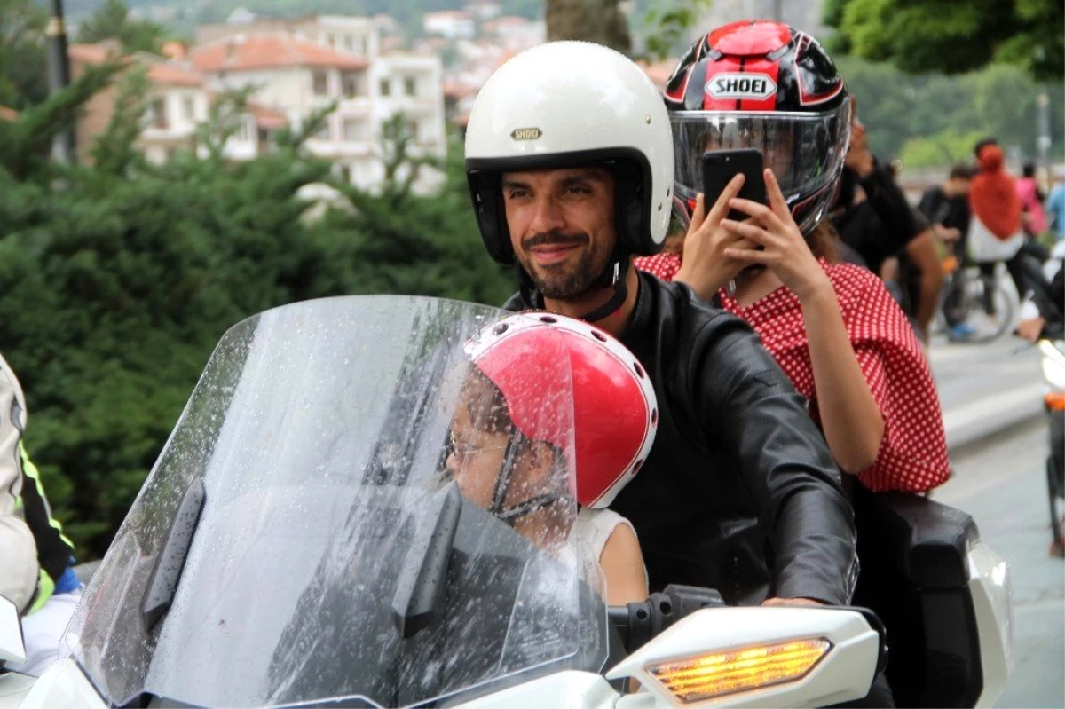 Kenan Sofuoğlu, motosiklet festivaline katıldı