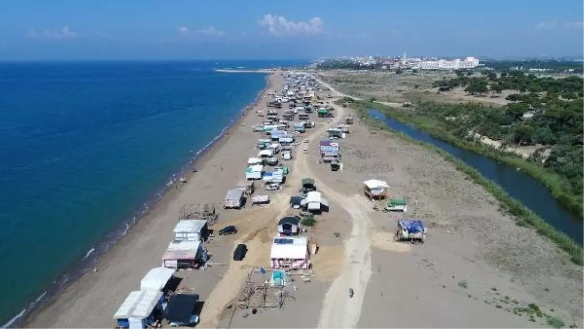 Lüks otellere komşu çardaklarda bedava tatil