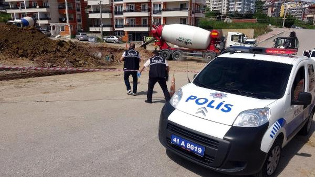 Trafikte tartıştığı sürücüyü bacağından vurdu