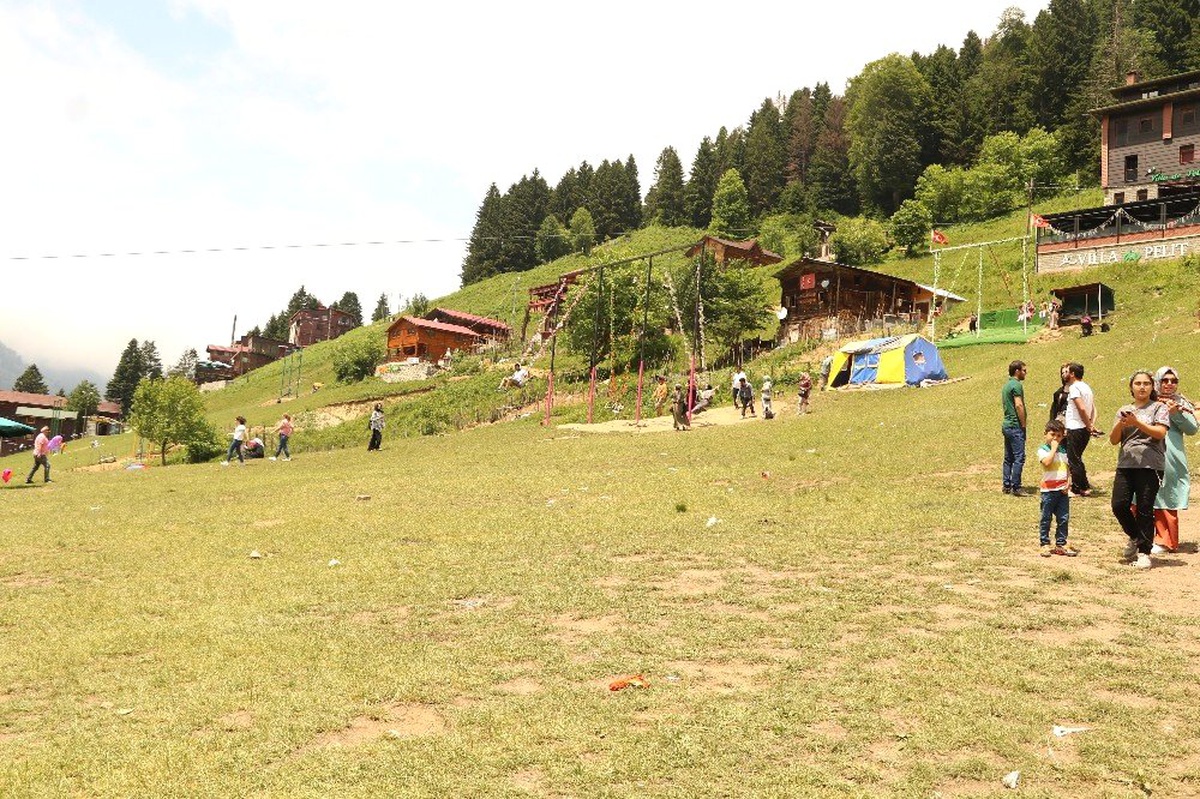 Ayder\'de kurulan salıncakların artışı korkutuyor