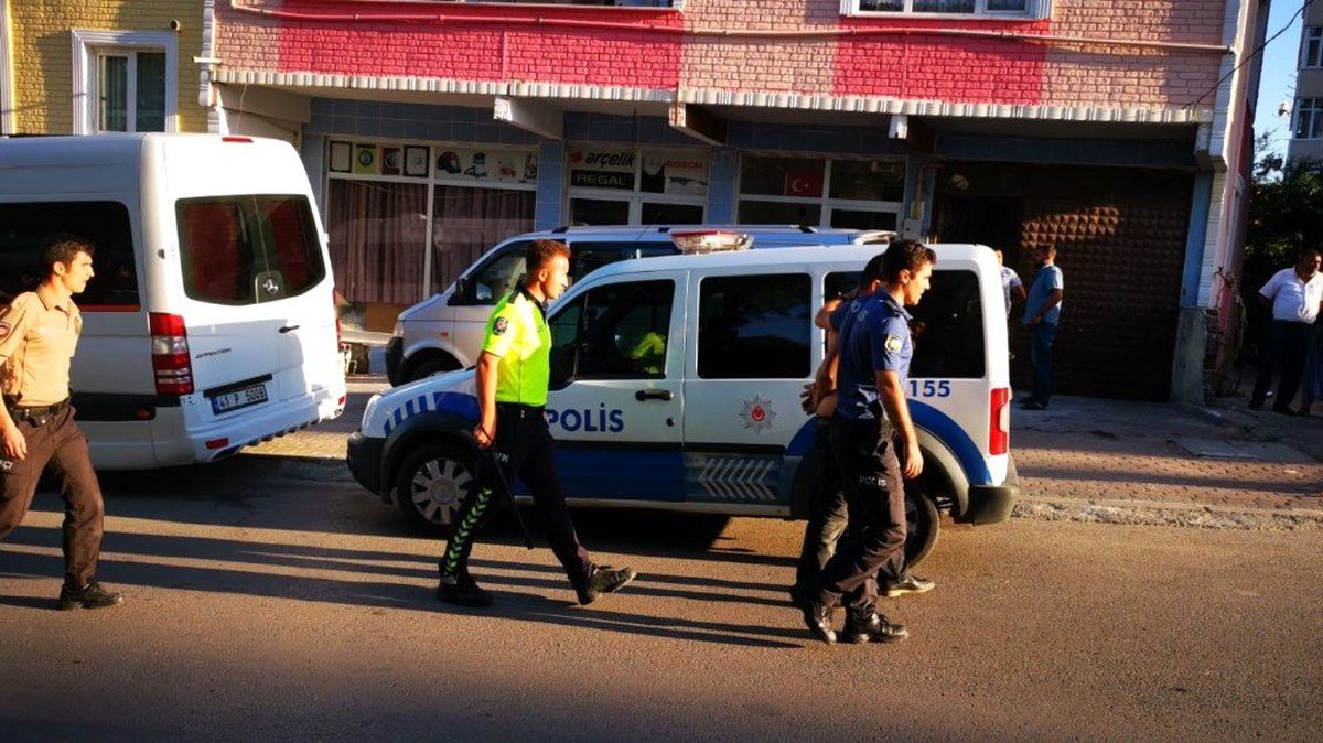 Düğünde kavgaya 2 tutuklama