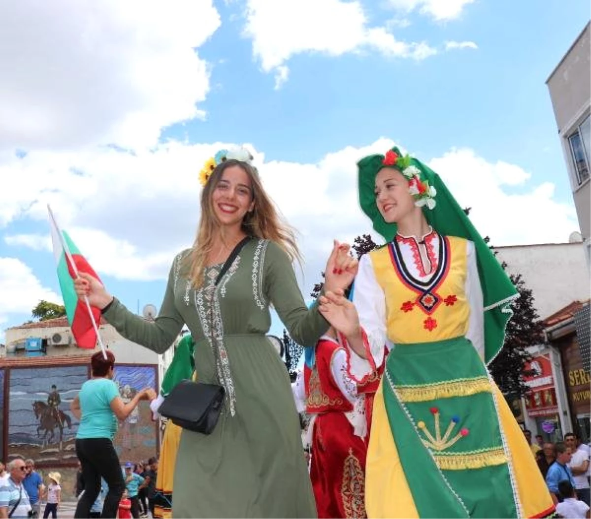 Edirne\'de Balkan Folklor Festivali