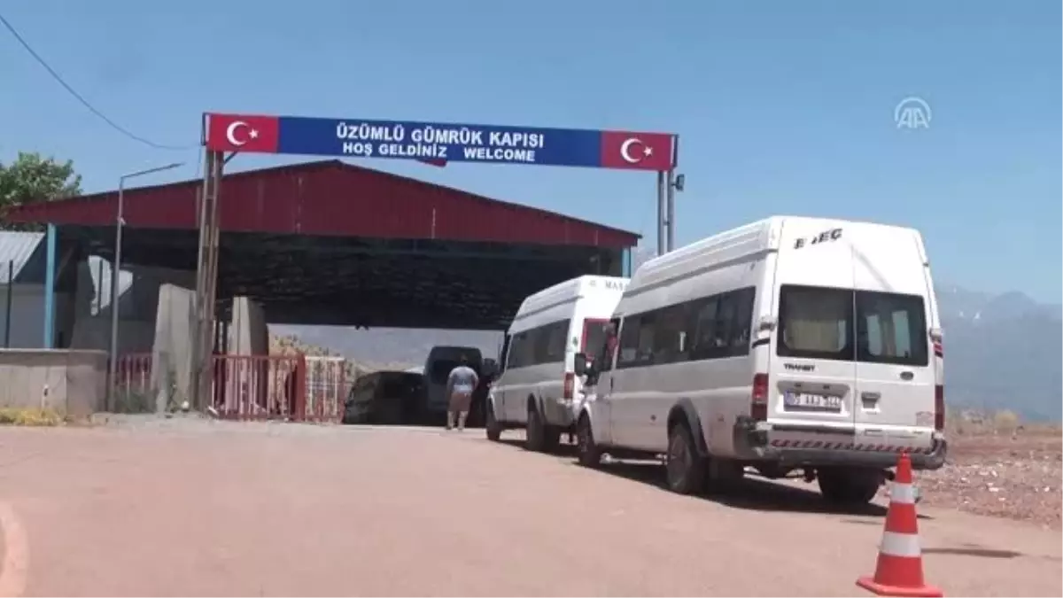 Hakkari\'deki gümrük kapısı hafta sonu da hizmet vermeye başladı