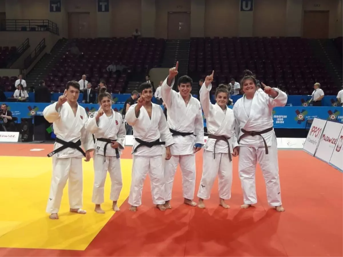 Judo Ümit Karma Milli Takımı Avrupa şampiyonu