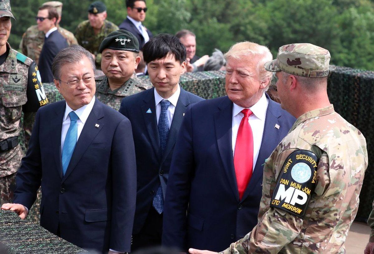 Trump, Güney Kore lideri ile görüştü
