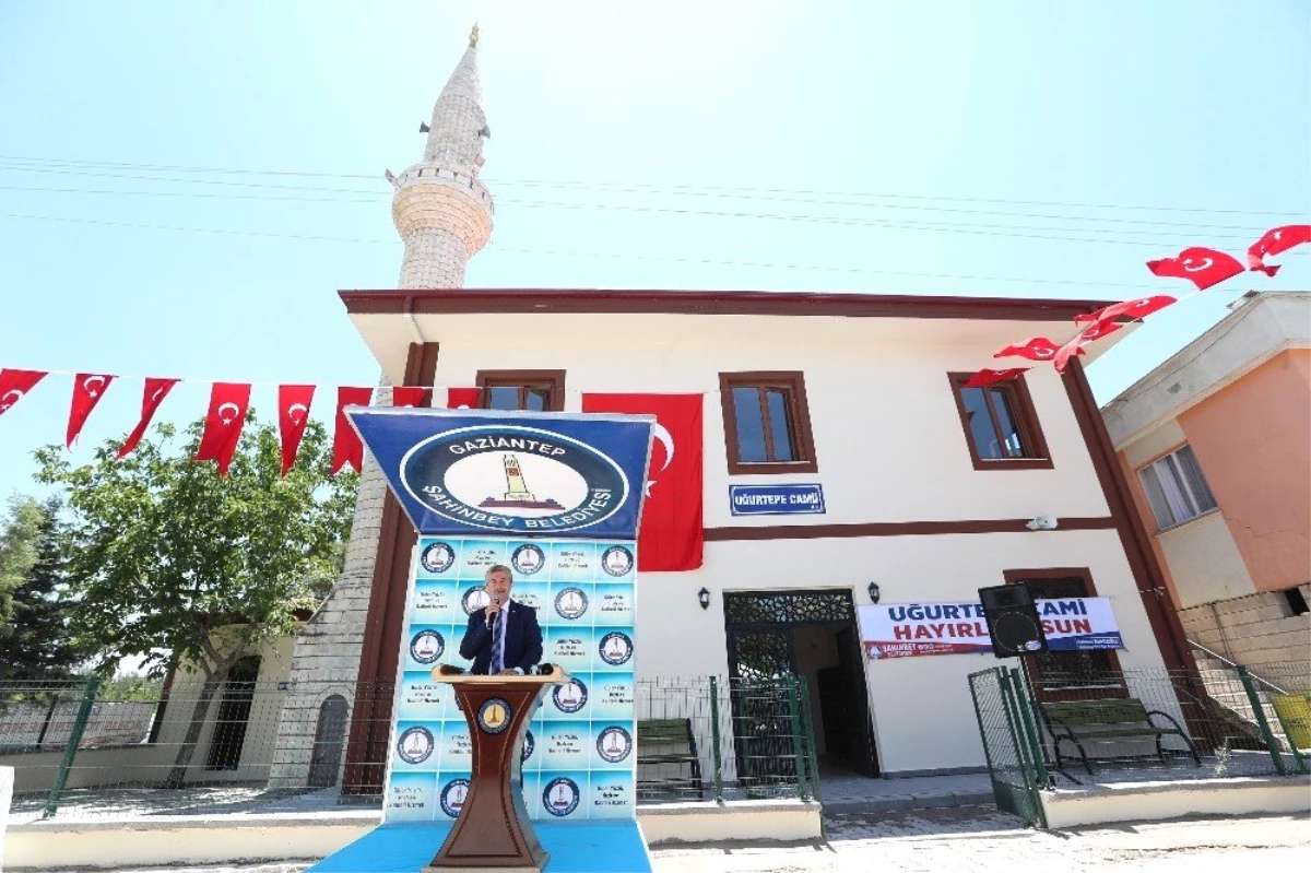 Uğurtepe Cami hizmete açıldı