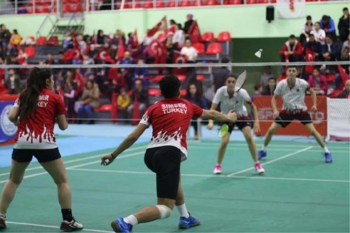 19 Yaş Balkan Badminton Şampiyonası başlıyor