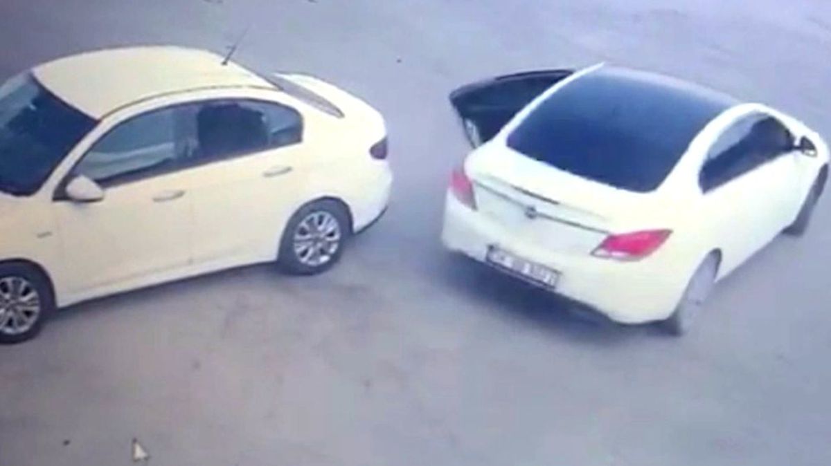 4 ayrı hırsızlıktan aranan 4 şüphelinin 1\'i tutuklandı