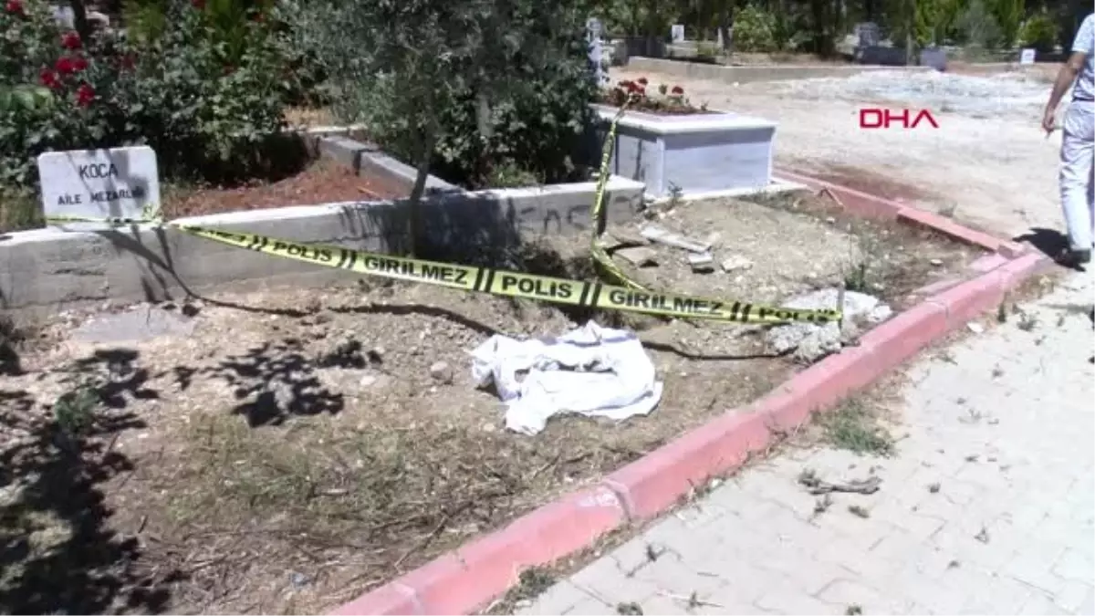ADANA Kaçak mezardan boş kundak çıktı