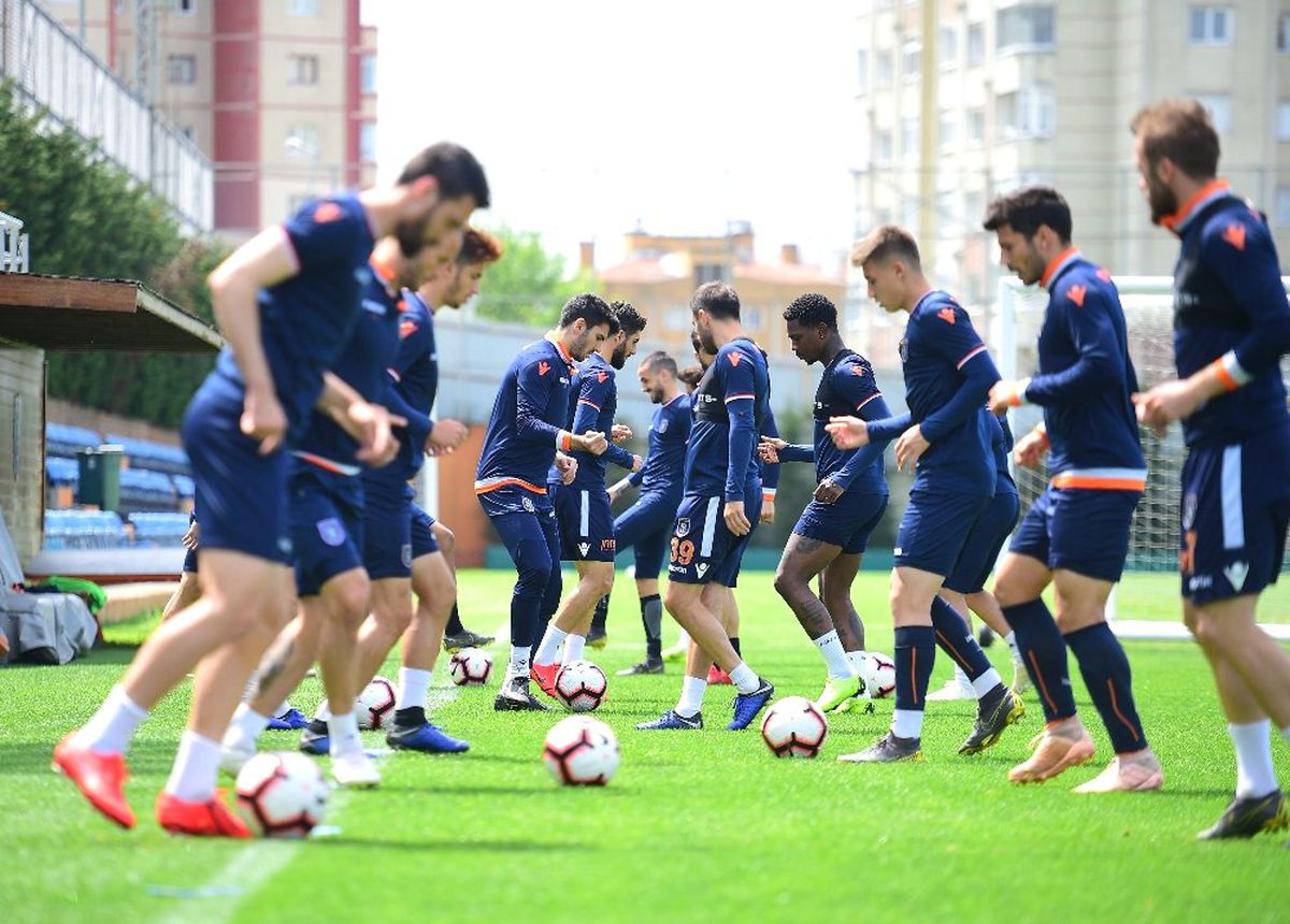 Başakşehir sezonu açıyor