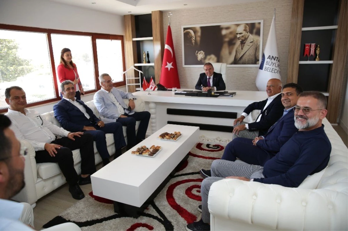 Başkan Böcek: "Antalyaspor\'umuza desteğimiz tamdır"
