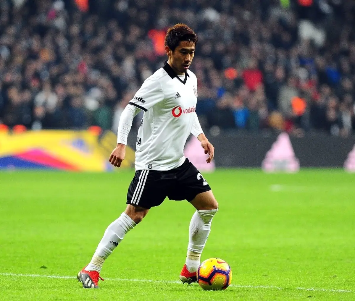 Beşiktaş\'ta sıcak saatler başlıyor