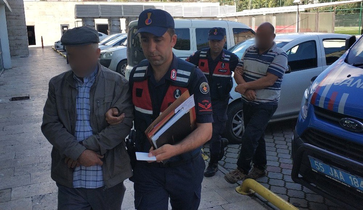 Birbirlerine silahla ateş açan kardeşler gözaltına alındı